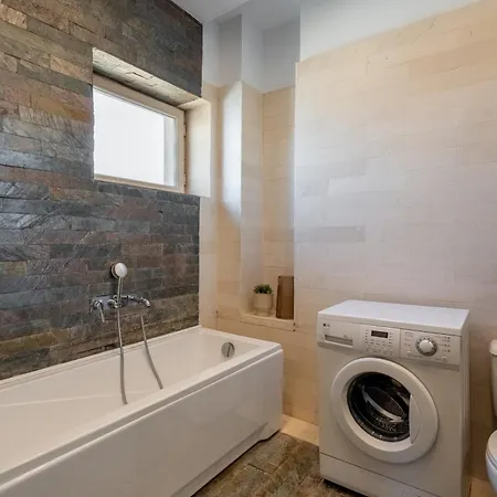 Old Town Tonitza 11 B - Urbannest Bucarest