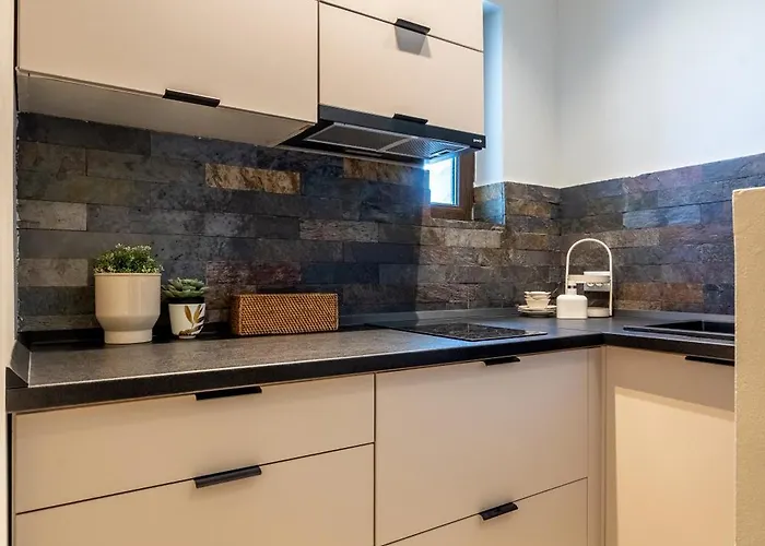 Old Town Tonitza 11 B - Urbannest *